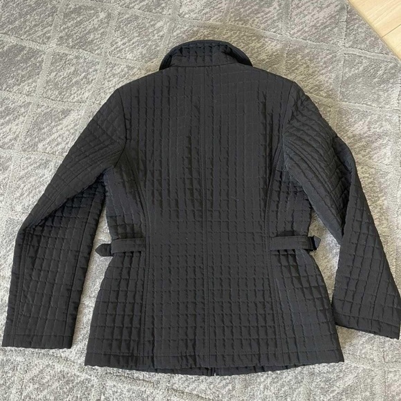 Ladies medium winter coat - Picture 4 of 5